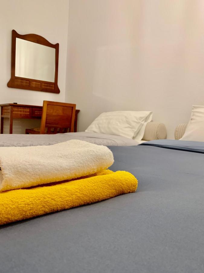 Aggelos And Thisbe Chania City Apartment Chrissi Akti Chania Exterior foto
